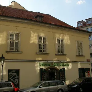 Apartment Aida