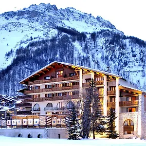 Hotel Christiania Val-dʼIsère