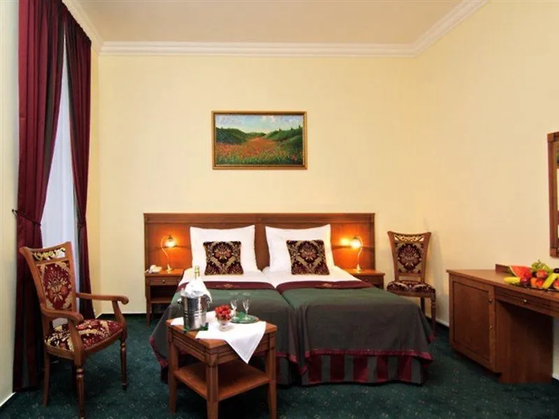 Green Garden Hotel Прага Чехия