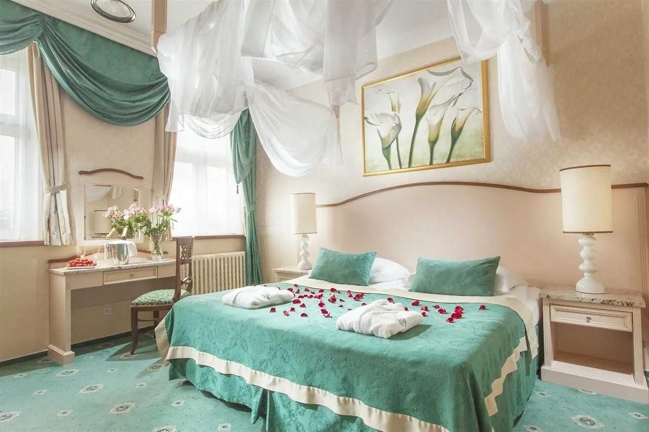 Green Garden Hotel Прага Чехия