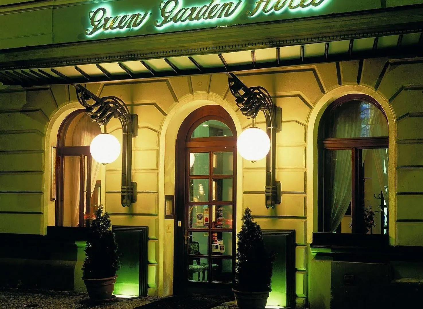 Green Garden Hotel Prague